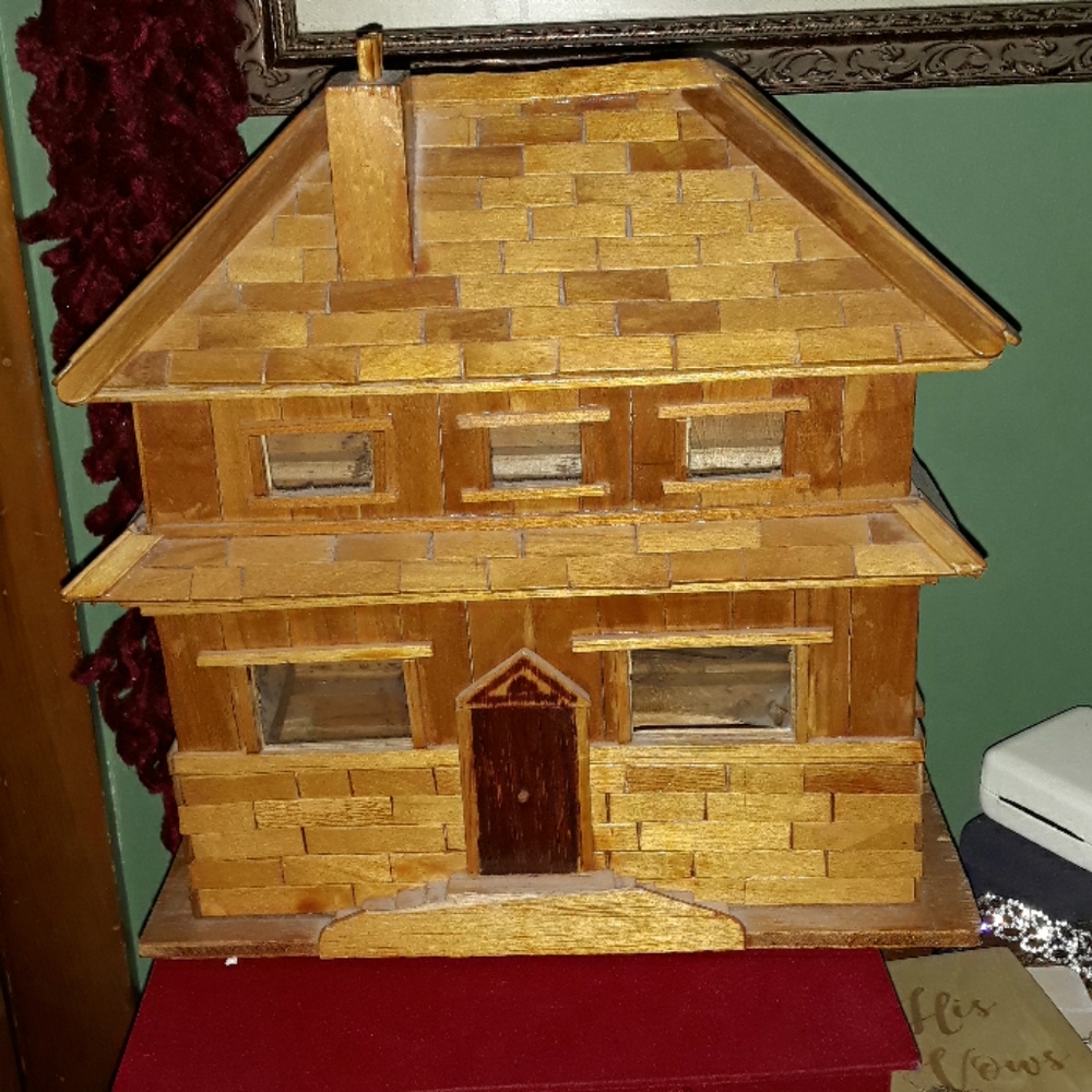Popsicle Stick Comfy Cabin Vintage Homemade 1984 Coin Bank